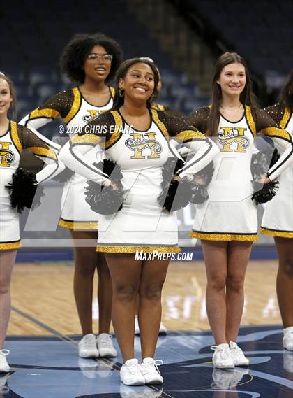 Thumbnail 1 in Hutchison vs. Lipscomb Academy photogallery.
