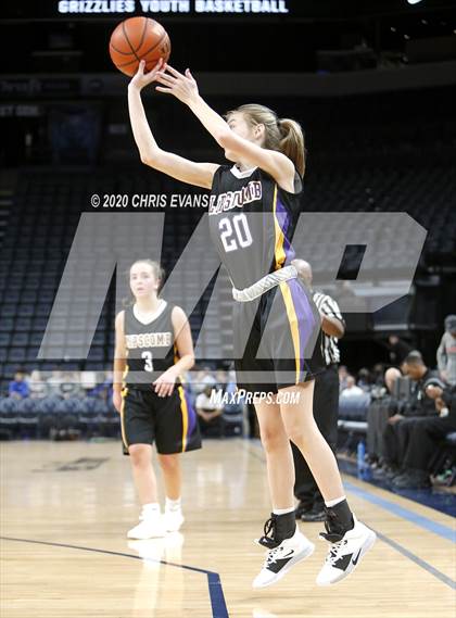Thumbnail 2 in Hutchison vs. Lipscomb Academy photogallery.