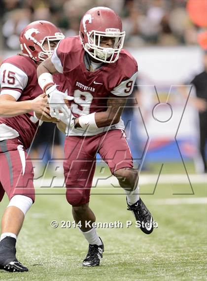 Thumbnail 2 in Destrehan vs. Acadiana (LHSAA Class 5A Final )  photogallery.