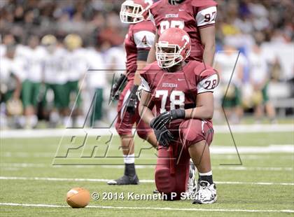 Thumbnail 1 in Destrehan vs. Acadiana (LHSAA Class 5A Final )  photogallery.