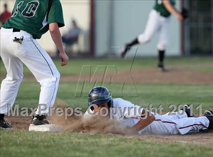 Thumbnail 2 in Foothill vs. Paradise (CIF NS D1 Playoffs) photogallery.