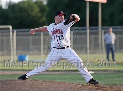 Thumbnail 3 in Foothill vs. Paradise (CIF NS D1 Playoffs) photogallery.