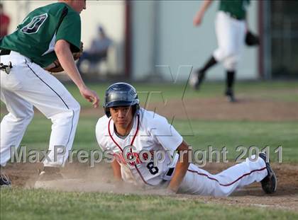 Thumbnail 3 in Foothill vs. Paradise (CIF NS D1 Playoffs) photogallery.