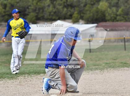 Thumbnail 1 in Questa @ Penasco photogallery.