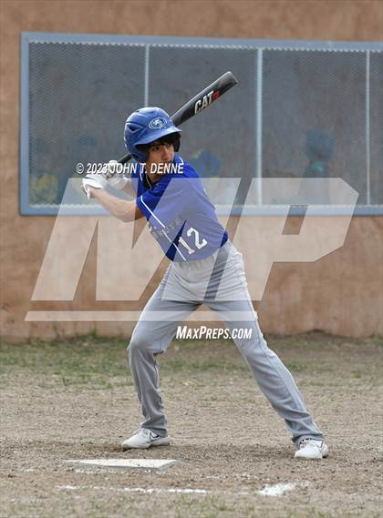 Thumbnail 1 in Questa @ Penasco photogallery.