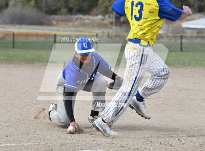 Thumbnail 3 in Questa @ Penasco photogallery.