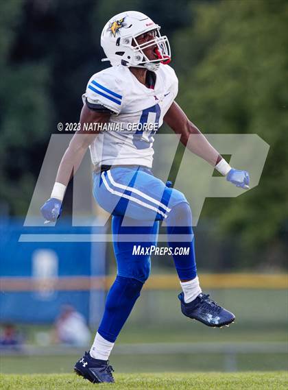 Thumbnail 2 in South Bend Adams @ Mishawaka Marian photogallery.