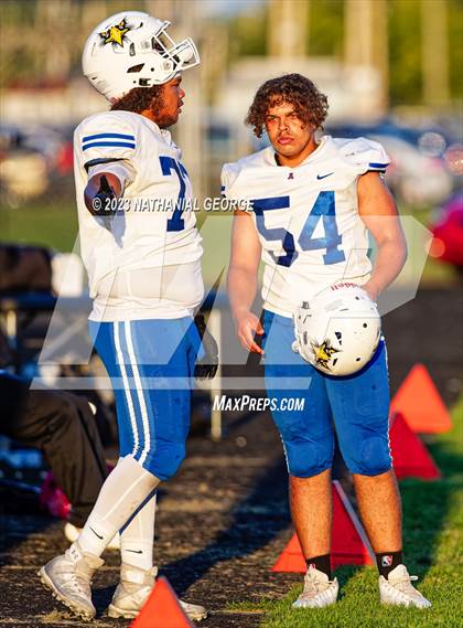 Thumbnail 3 in South Bend Adams @ Mishawaka Marian photogallery.