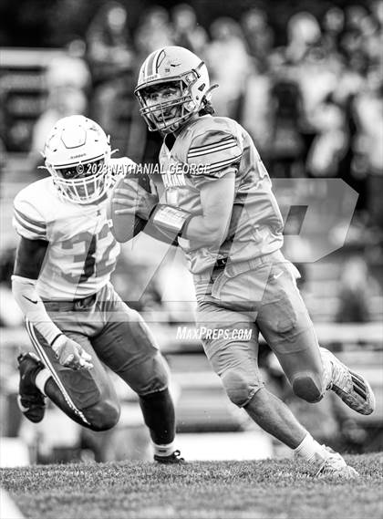 Thumbnail 3 in South Bend Adams @ Mishawaka Marian photogallery.
