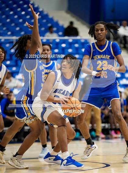 Thumbnail 2 in Burke County vs. Denmark-Olar (100 Black Men of Augusta Thanksgiving Classic) photogallery.