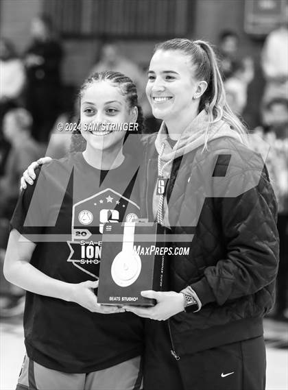 Thumbnail 3 in St. Patrick-St. Vincent @ Carondelet (Ionescu Showcase) photogallery.