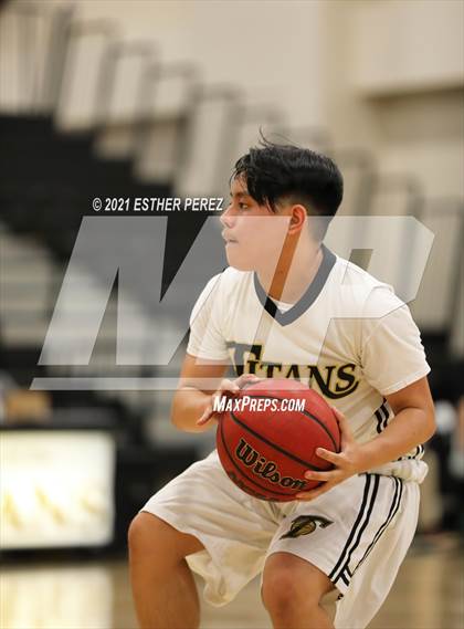 Thumbnail 2 in St. Mary's @ Chavez photogallery.