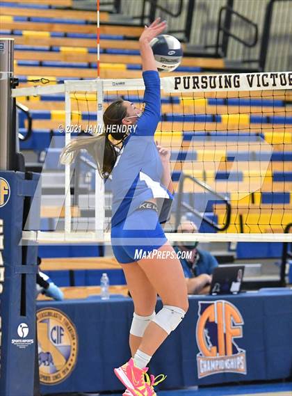 Thumbnail 2 in University Prep @ Exeter (CIF State D4 Final) photogallery.