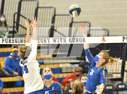 Thumbnail 2 in University Prep @ Exeter (CIF State D4 Final) photogallery.