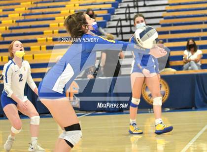 Thumbnail 2 in University Prep @ Exeter (CIF State D4 Final) photogallery.