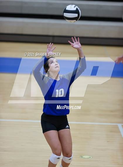 Thumbnail 3 in Sheridan @ Tipton photogallery.