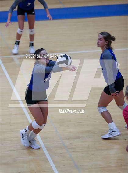 Thumbnail 3 in Sheridan @ Tipton photogallery.
