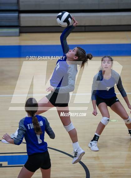 Thumbnail 3 in Sheridan @ Tipton photogallery.