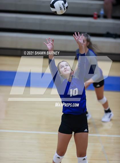 Thumbnail 2 in Sheridan @ Tipton photogallery.