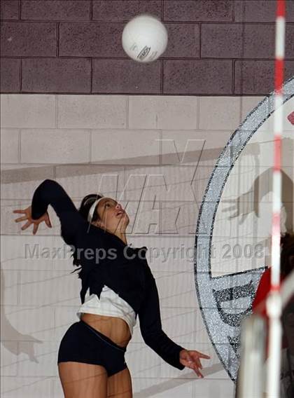 Thumbnail 2 in Robert Lee vs. Stony Point (Nike Volleyball Classic) photogallery.