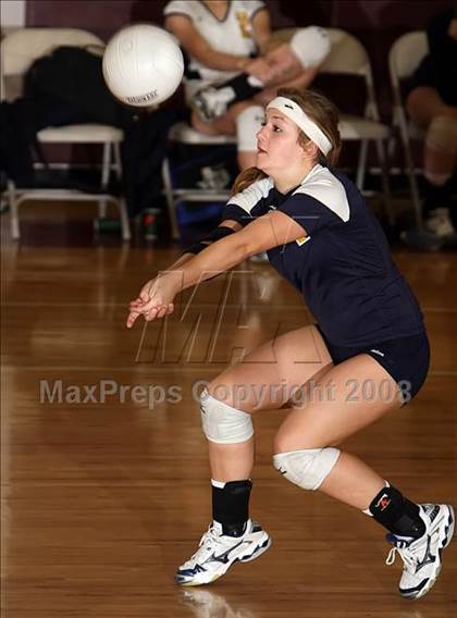 Thumbnail 1 in Robert Lee vs. Stony Point (Nike Volleyball Classic) photogallery.