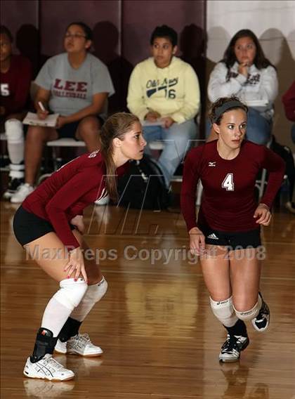 Thumbnail 3 in Robert Lee vs. Stony Point (Nike Volleyball Classic) photogallery.