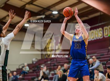 Thumbnail 1 in Brentwood Christian vs. Alamo Heights photogallery.