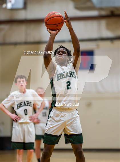 Thumbnail 3 in Brentwood Christian vs. Alamo Heights photogallery.