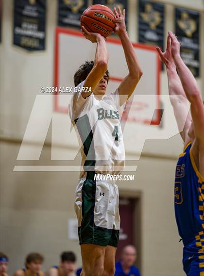Thumbnail 3 in Brentwood Christian vs. Alamo Heights photogallery.