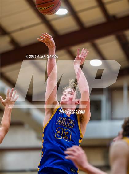 Thumbnail 2 in Brentwood Christian vs. Alamo Heights photogallery.