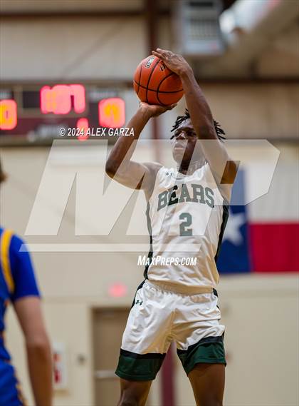 Thumbnail 3 in Brentwood Christian vs. Alamo Heights photogallery.