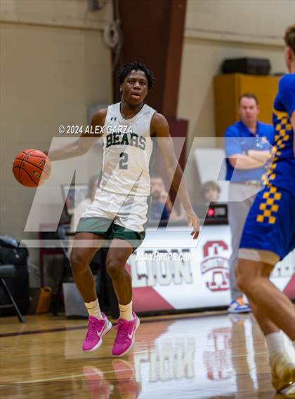 Thumbnail 1 in Brentwood Christian vs. Alamo Heights photogallery.