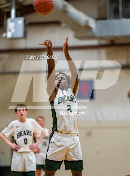 Thumbnail 1 in Brentwood Christian vs. Alamo Heights photogallery.
