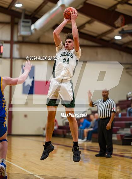 Thumbnail 2 in Brentwood Christian vs. Alamo Heights photogallery.
