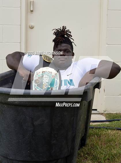Thumbnail 2 in Big Man Challenge Awards Columbia (Jaguars Prep Nike 11-On 7v7) photogallery.