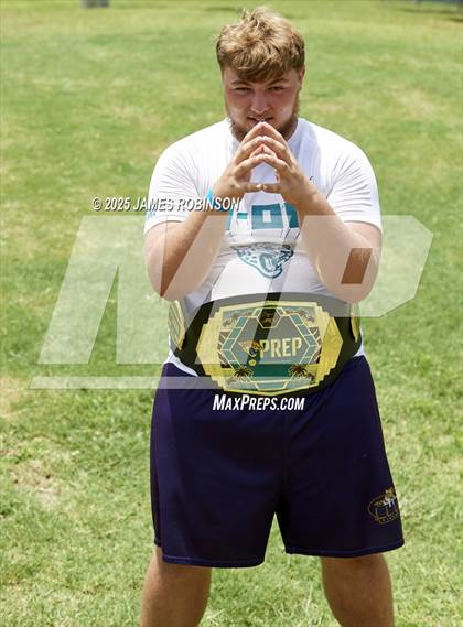 Thumbnail 1 in Big Man Challenge Awards Columbia (Jaguars Prep Nike 11-On 7v7) photogallery.