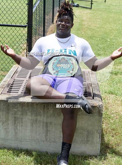 Thumbnail 1 in Big Man Challenge Awards Columbia (Jaguars Prep Nike 11-On 7v7) photogallery.