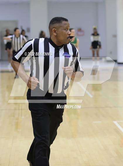 Thumbnail 2 in McDonough vs Pickens (GHSA 4A State Playoff - 1st Round) photogallery.