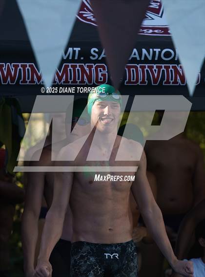 Thumbnail 3 in CIF-SS Division 2 Finals photogallery.