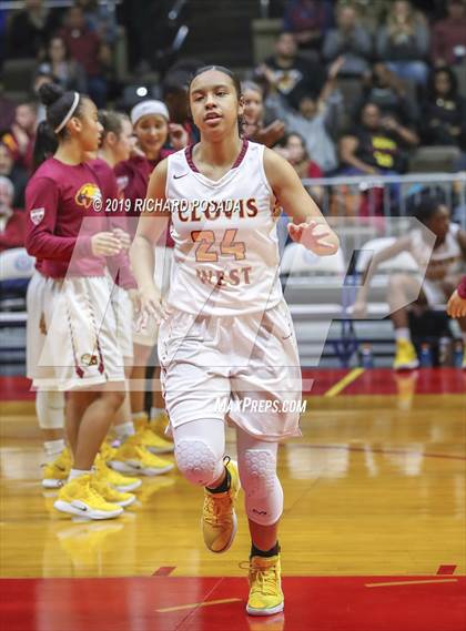 Thumbnail 2 in Clovis West vs. Clovis North (CIF CS DI Final) photogallery.