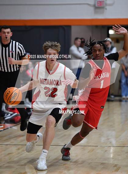 Thumbnail 1 in Pasadena vs. Metamora (Kevin Brown Memorial Tournament of Champions) photogallery.