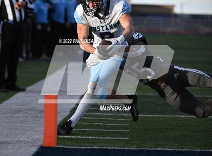 Thumbnail 2 in Ralston Valley @ Valor Christian (CHSAA 5A Semi-Final) photogallery.