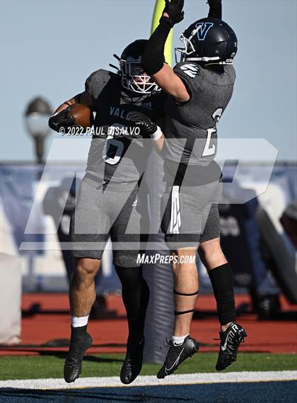 Thumbnail 3 in Ralston Valley @ Valor Christian (CHSAA 5A Semi-Final) photogallery.