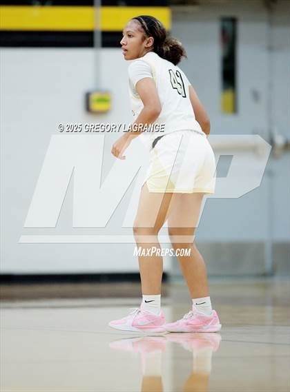 Thumbnail 3 in Azle vs Fossil Ridge photogallery.