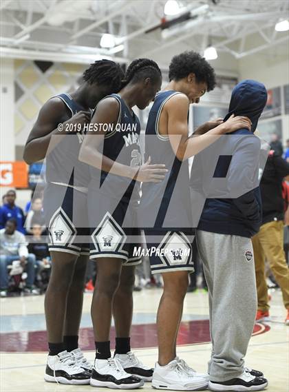 Thumbnail 1 in Rancho Mirage Holiday Invitational Slam Dunk Contest photogallery.
