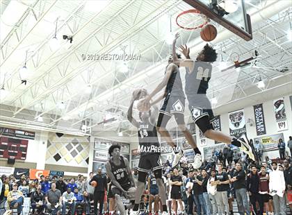 Thumbnail 2 in Rancho Mirage Holiday Invitational Slam Dunk Contest photogallery.