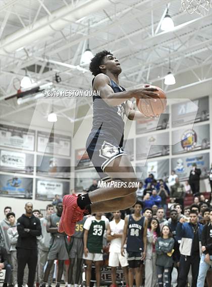 Thumbnail 3 in Rancho Mirage Holiday Invitational Slam Dunk Contest photogallery.