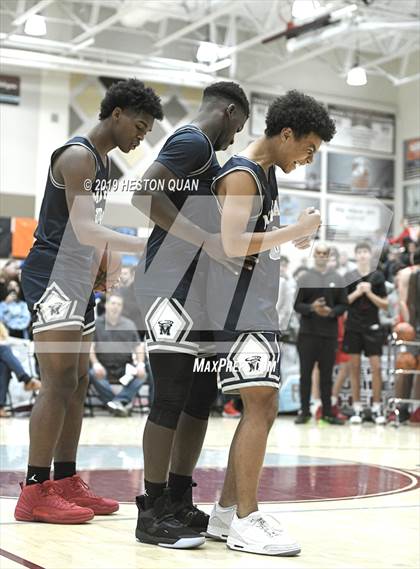 Thumbnail 3 in Rancho Mirage Holiday Invitational Slam Dunk Contest photogallery.