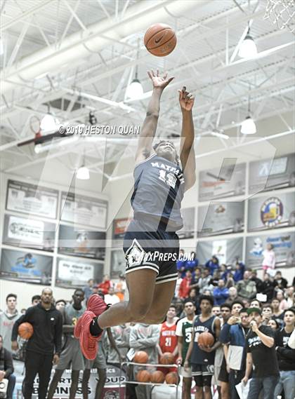 Thumbnail 1 in Rancho Mirage Holiday Invitational Slam Dunk Contest photogallery.