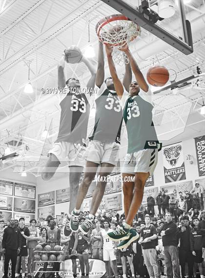Thumbnail 3 in Rancho Mirage Holiday Invitational Slam Dunk Contest photogallery.
